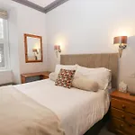 Norwood House 펜션 *