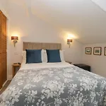 Norwood House *