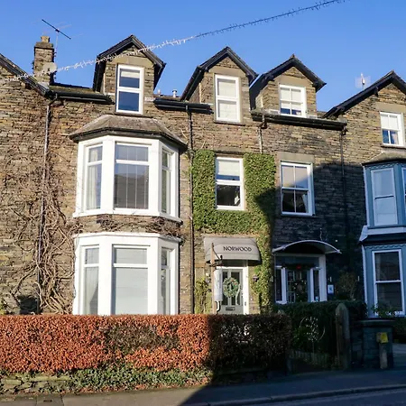 Norwood House بيت للعطل آمبيلسايد