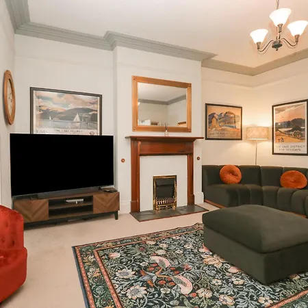 Norwood House بيت للعطل